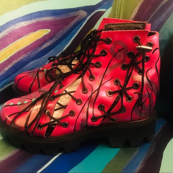 Handmade, HandPainted lace up booties - Picture 5 of 14
